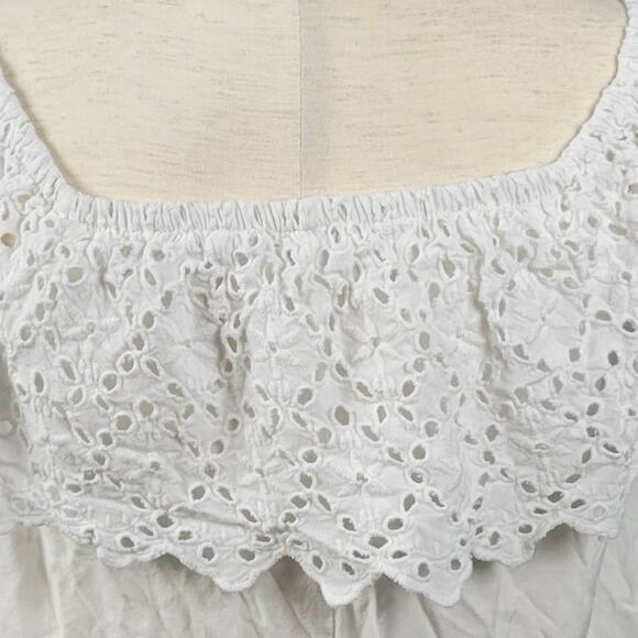 Style Envy Women Top Size M White Eyelet Off-the-Shoulder Cropped Stretch Casual - Picture 4 of 9